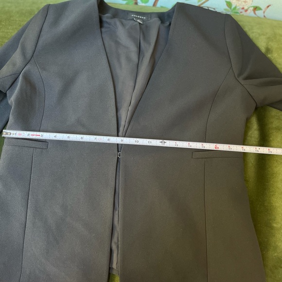 Halogen Black Blazer Like New Size MP - Picture 11 of 15